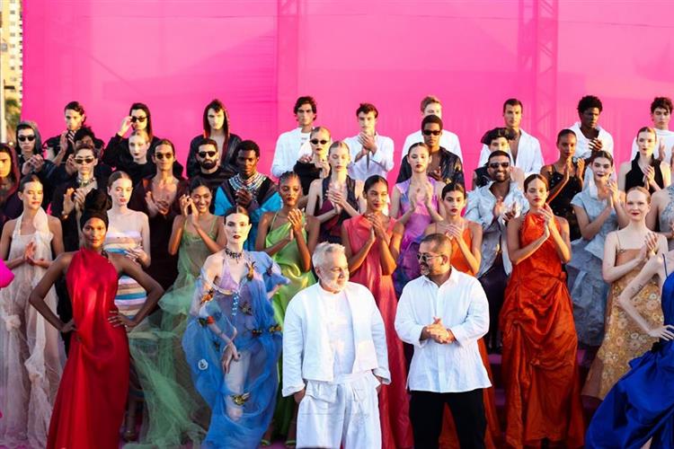 Alok e Jennifer Lopez confirmam parceria internacional inédita
